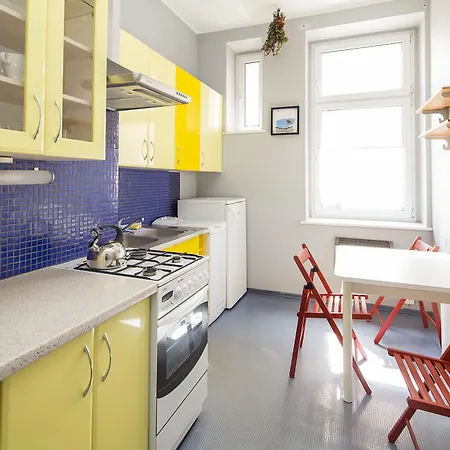Appartamento Rentapartments - *